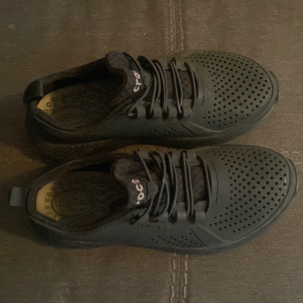 Little boys literride crocs size 1